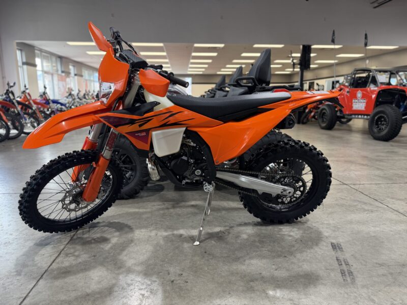 2026 KTM 150 XC-W (K173011)