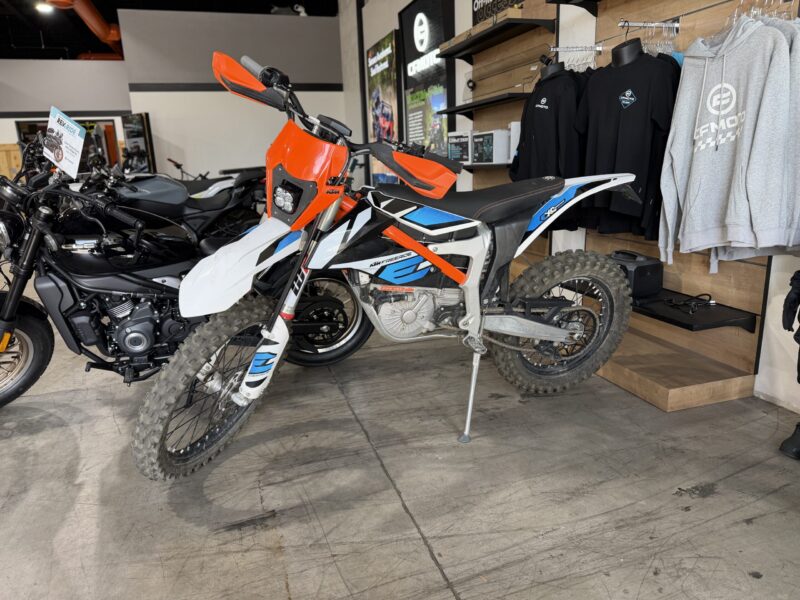 2023 KTM Freeride ()