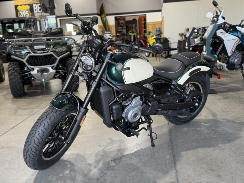 2025 KTM 350 XC-F (K235535) 15 2026 CF MOTO 450CL-C (C000161)