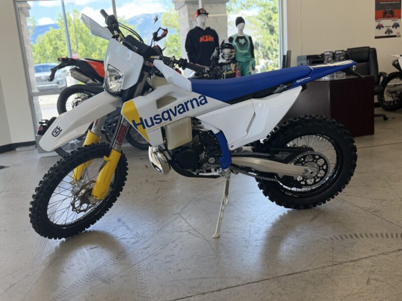 2027 Husqvarna TE 300 (H340071)