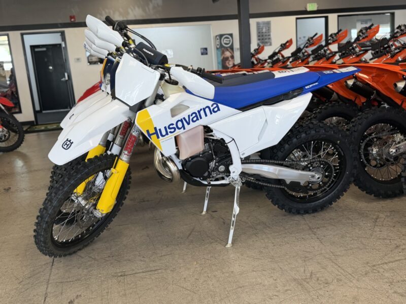 2027 Husqvarna TX 300 (H339130)