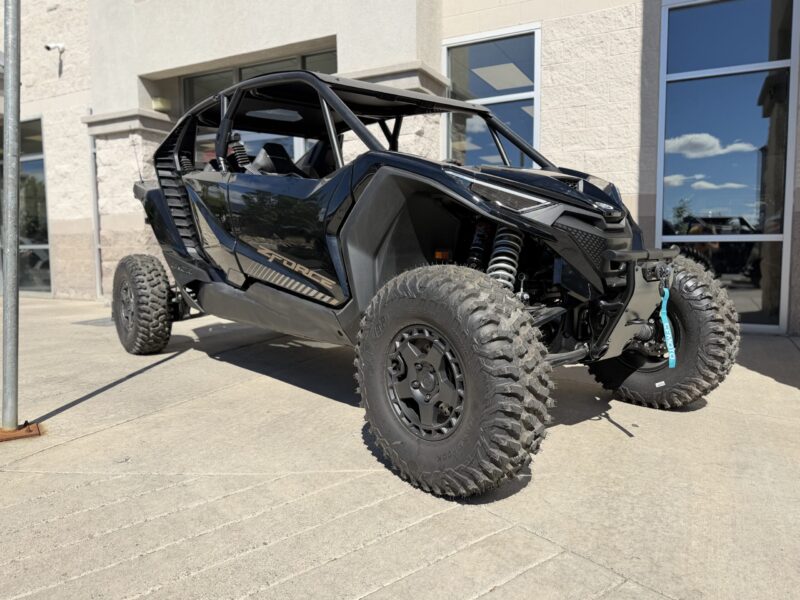 2027 CF MOTO ZFORCE Z10-4 (C000096)